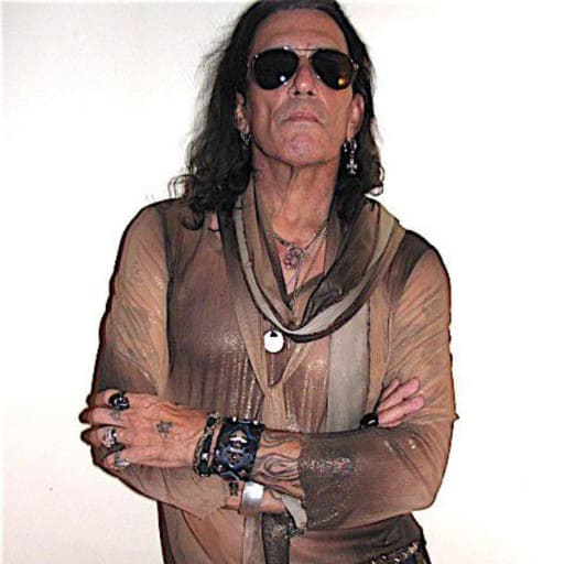 Stephen Pearcy in Dallas
